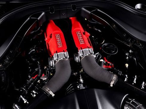 Used 2020 Ferrari Portofino image 16