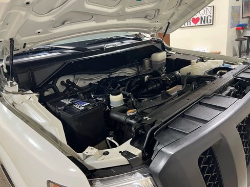 Used 2017 Nissan NV 2500 SV w/ Technology Package image 40