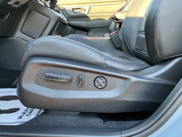Used 2021 Honda CR-V Touring image 14