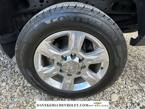 Used 2018 Chevrolet Silverado 2500 LTZ w/ LTZ Plus Package image 11