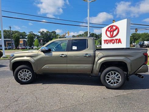 New 2026 Toyota Tacoma Limited AWD/4WD image 10
