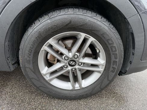 Used 2017 Hyundai Santa Fe Sport image 14