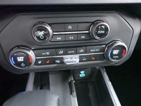 Certified 2025 Ford Bronco Outer Banks image 20