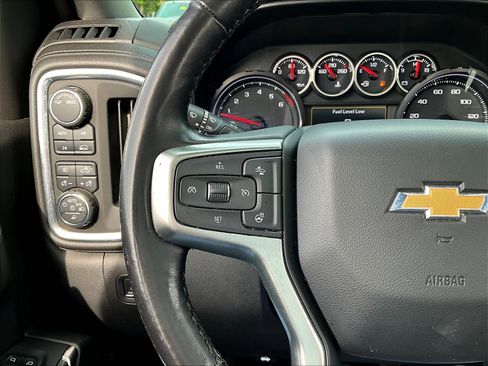 Used 2020 Chevrolet Silverado 1500 LTZ w/ LTZ Premium Package AWD/4WD image 16