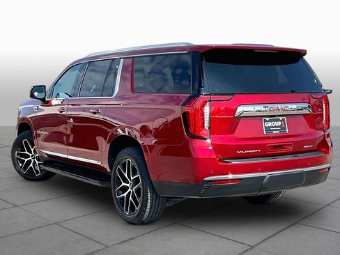 Used 2022 GMC Yukon XL SLT w/ SLT Premium Package AWD/4WD image 12