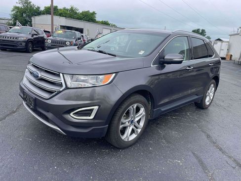 Used 2017 Ford Edge Titanium w/ Technology Package AWD/4WD image 2