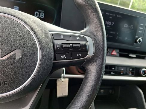 Used 2023 Kia Sportage LX FWD image 21