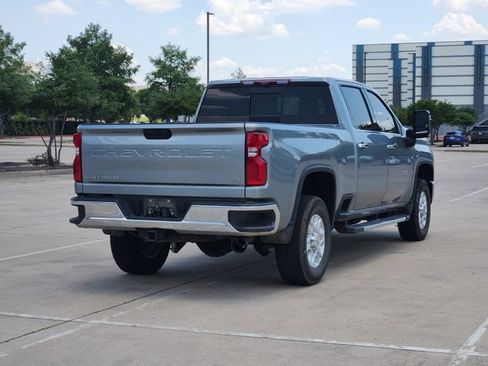 Used 2024 Chevrolet Silverado 2500 LTZ w/ LTZ Premium Package AWD/4WD image 5