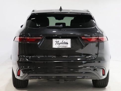 Used 2024 Jaguar F-PACE R-Dynamic S AWD/4WD image 6