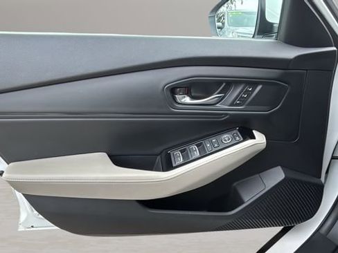 Used 2023 Honda Accord Touring image 17