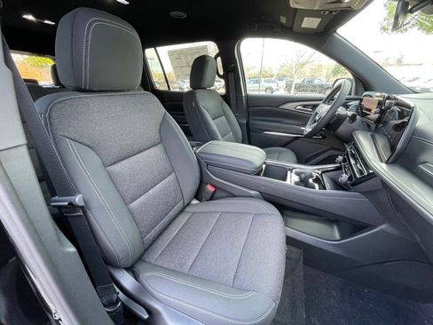 New 2026 Chevrolet Traverse LT image 32