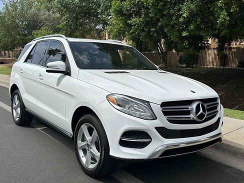 Used 2018 Mercedes-Benz GLE 350 w/ Premium 1 Package image 2