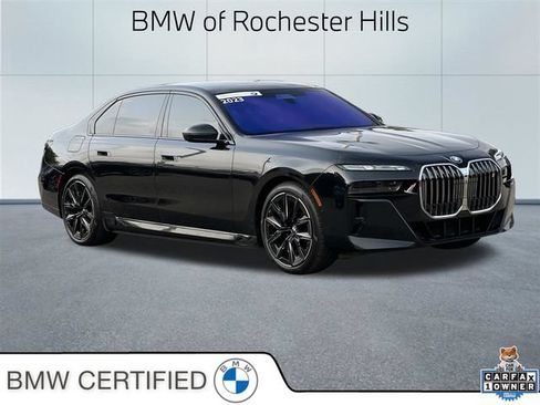 Used 2023 BMW i7 xDrive60 AWD/4WD image 1