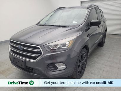 Used 2018 Ford Escape SE w/ SE Sport Appearance Package