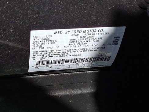 Used 2025 Ford Explorer ST w/ Sun And Sound Package AWD/4WD image 25