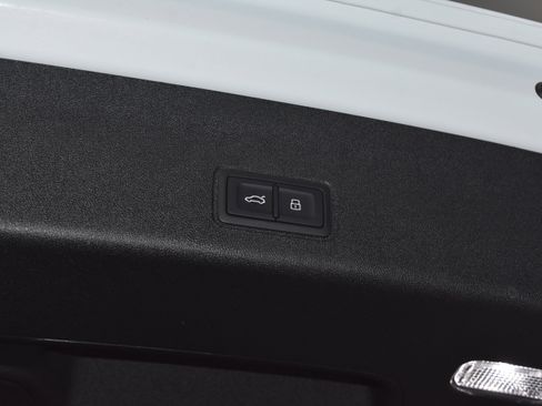 New 2026 Audi Q3 quattro 2.0T image 29