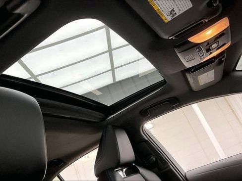 Used 2020 Toyota Corolla XSE image 13