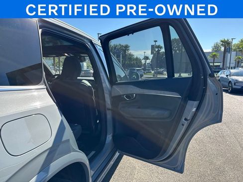 Certified 2024 Volvo XC90 T8 Ultimate w/ Protection Package Premier AWD/4WD image 17