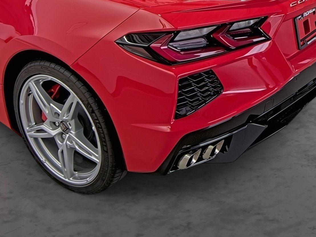 Used 2023 Chevrolet Corvette Stingray Preferred Cpe w/ Chrome Exterior Badge Package RWD image 9