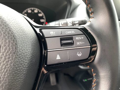 Certified 2026 Honda HR-V Sport image 15