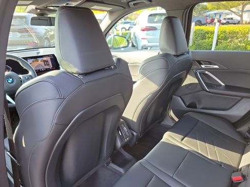 Used 2025 BMW X1 xDrive28i image 12