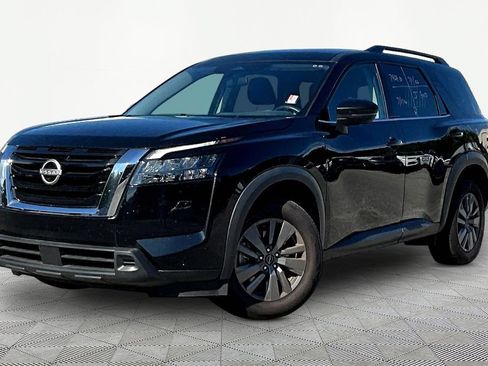 Used 2025 Nissan Pathfinder SV AWD/4WD image 1