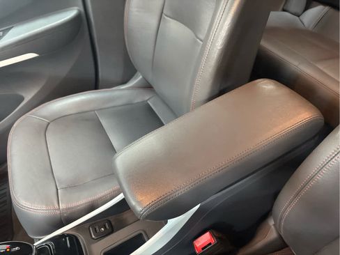 Used 2020 Chevrolet Bolt Premier w/ Infotainment Package image 45