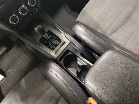 Used 2018 Mitsubishi Outlander Sport SE image 26