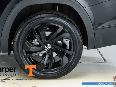 Used 2022 Volkswagen Atlas SE w/ Panoramic Sunroof Package image 45