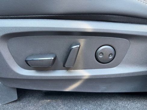 New 2026 Nissan Pathfinder SL w/ SL Premium Package image 14