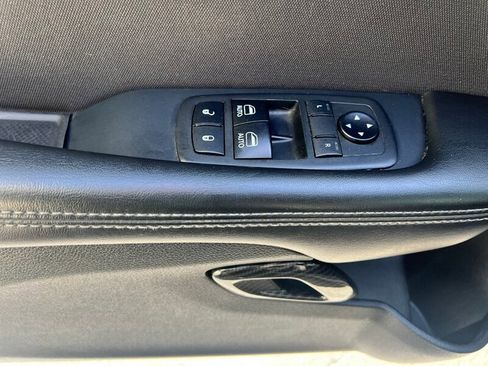 Used 2017 Dodge Challenger SXT image 20