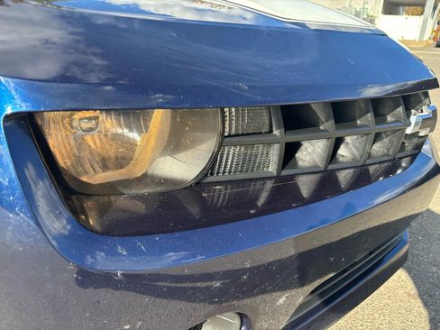 Used 2011 Chevrolet Camaro LS image 4