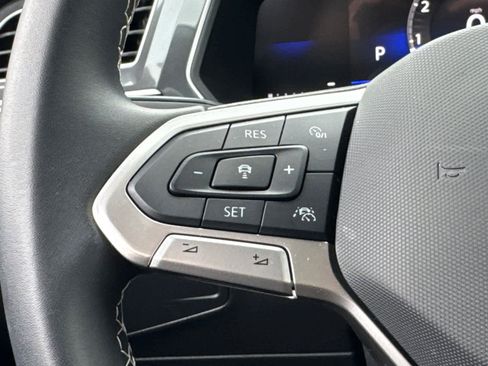 Used 2024 Volkswagen Tiguan S image 21