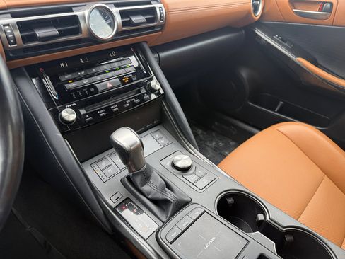 Used 2022 Lexus IS 300 w/ Premium Package image 13