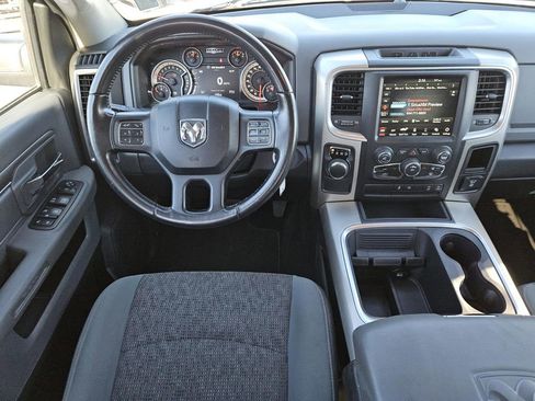 Used 2018 RAM 1500 Lone Star image 11