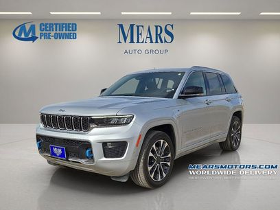 Used 2023 Jeep Grand Cherokee Overland w/ Luxury Tech Group IV