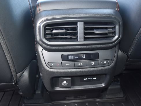 New 2025 Honda Pilot TrailSport image 26