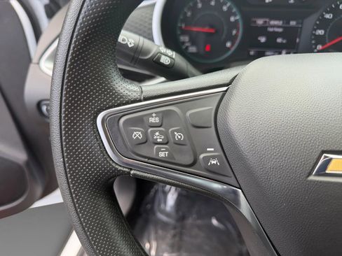 Used 2025 Chevrolet Malibu LT FWD image 24