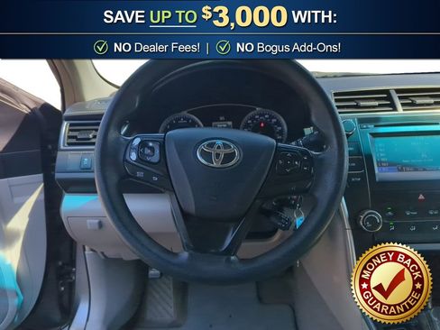 Used 2017 Toyota Camry LE FWD image 18