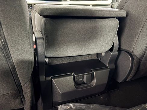 New 2026 Ford F250 XLT w/ XLT Premium Package image 25