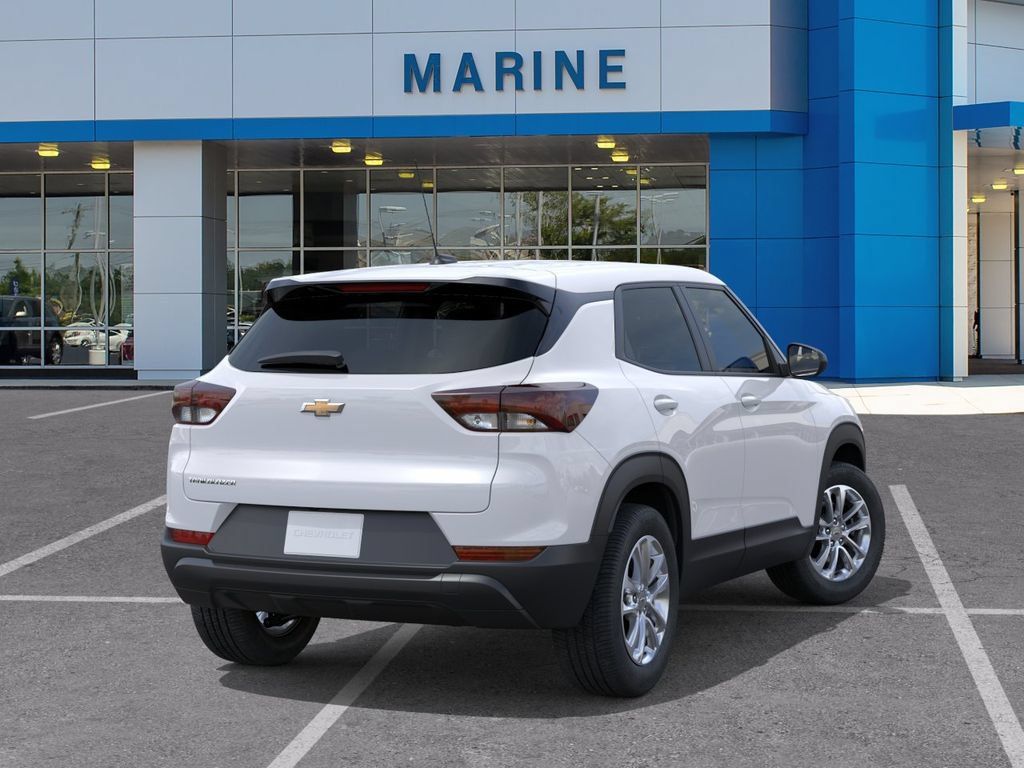 New 2026 Chevrolet TrailBlazer LS w/ LS Convenience Package FWD image 4