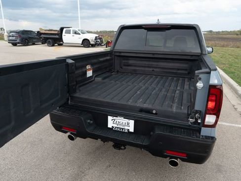 Used 2025 Honda Ridgeline TrailSport+ image 15