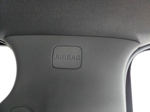 Used 2022 GMC Sierra 2500 SLT w/ LPO, GMC Protection Package image 42