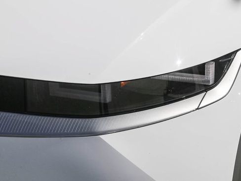Certified 2023 Hyundai Ioniq 5 Limited AWD/4WD image 8