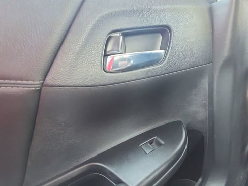 Used 2014 Honda Accord Sport image 15