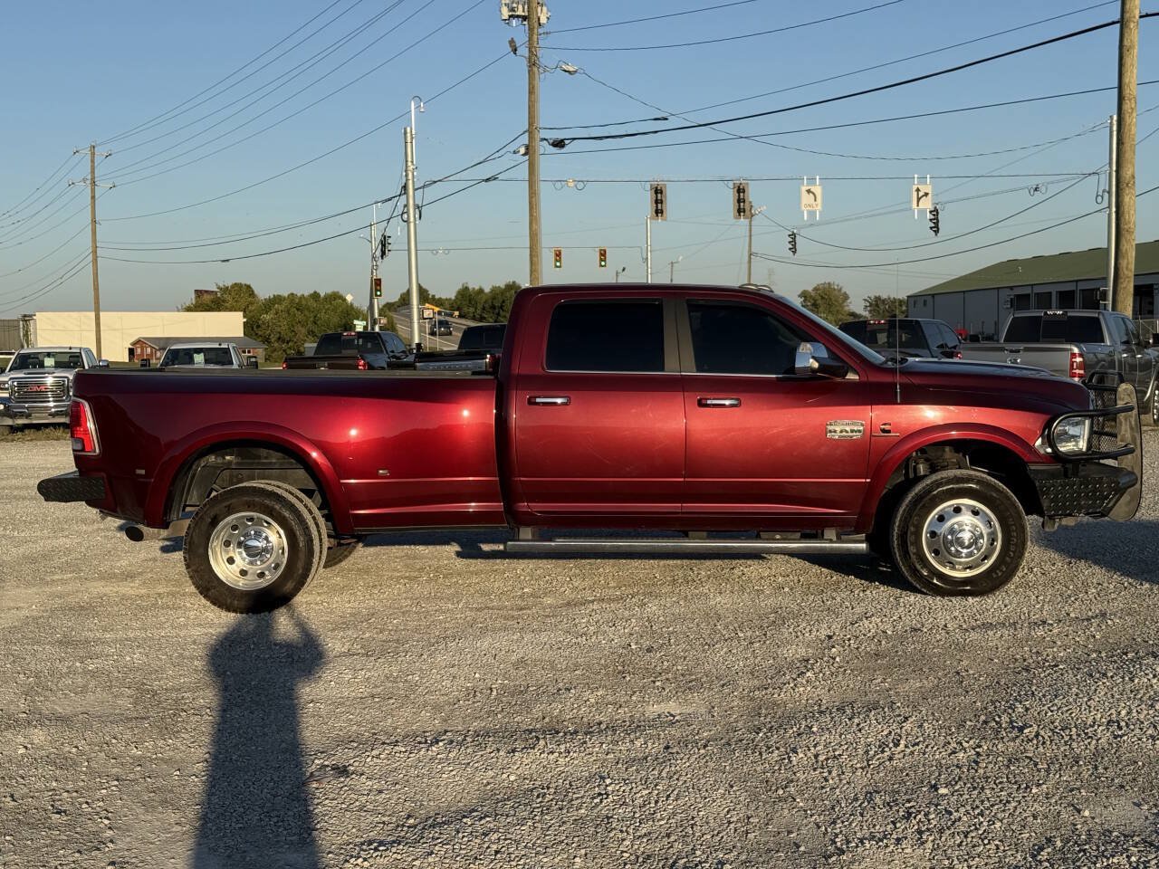 Used 2017 RAM 3500 Laramie Longhorn AWD/4WD image 6
