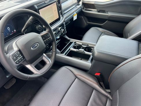 New 2026 Ford F250 Lariat w/ Black Appearance Package AWD/4WD image 8