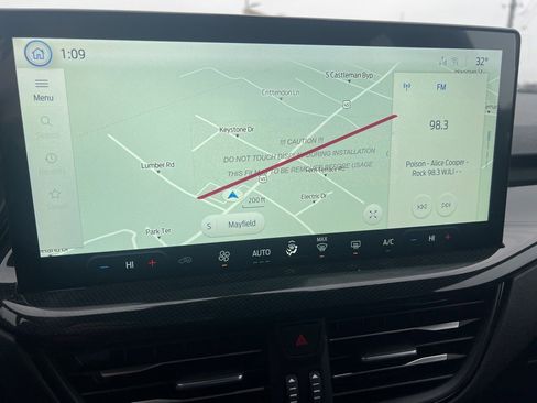 New 2026 Ford Escape ST-Line w/ Tech Pack #1 image 28