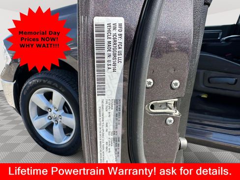Used 2024 RAM 1500 Classic SLT AWD/4WD image 30