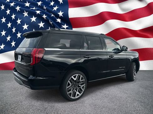 New 2026 Ford Expedition Platinum w/ Platinum Ultimate Package AWD/4WD image 11